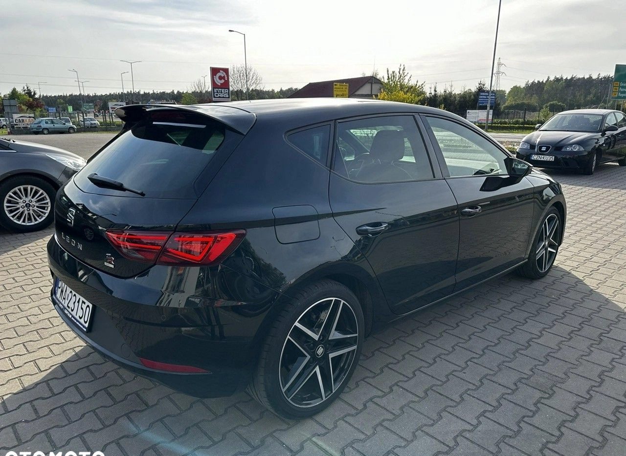 Seat Leon cena 74900 przebieg: 34000, rok produkcji 2020 z Kłodawa małe 466